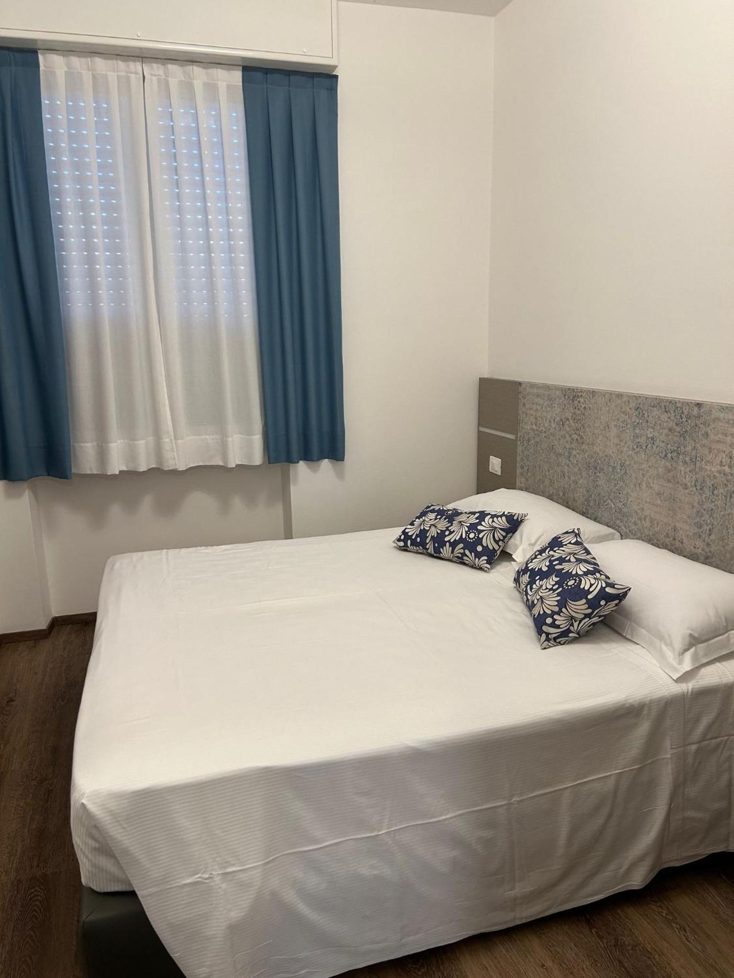 Real Park Hotel Cavi di Lavagna Værelse billede